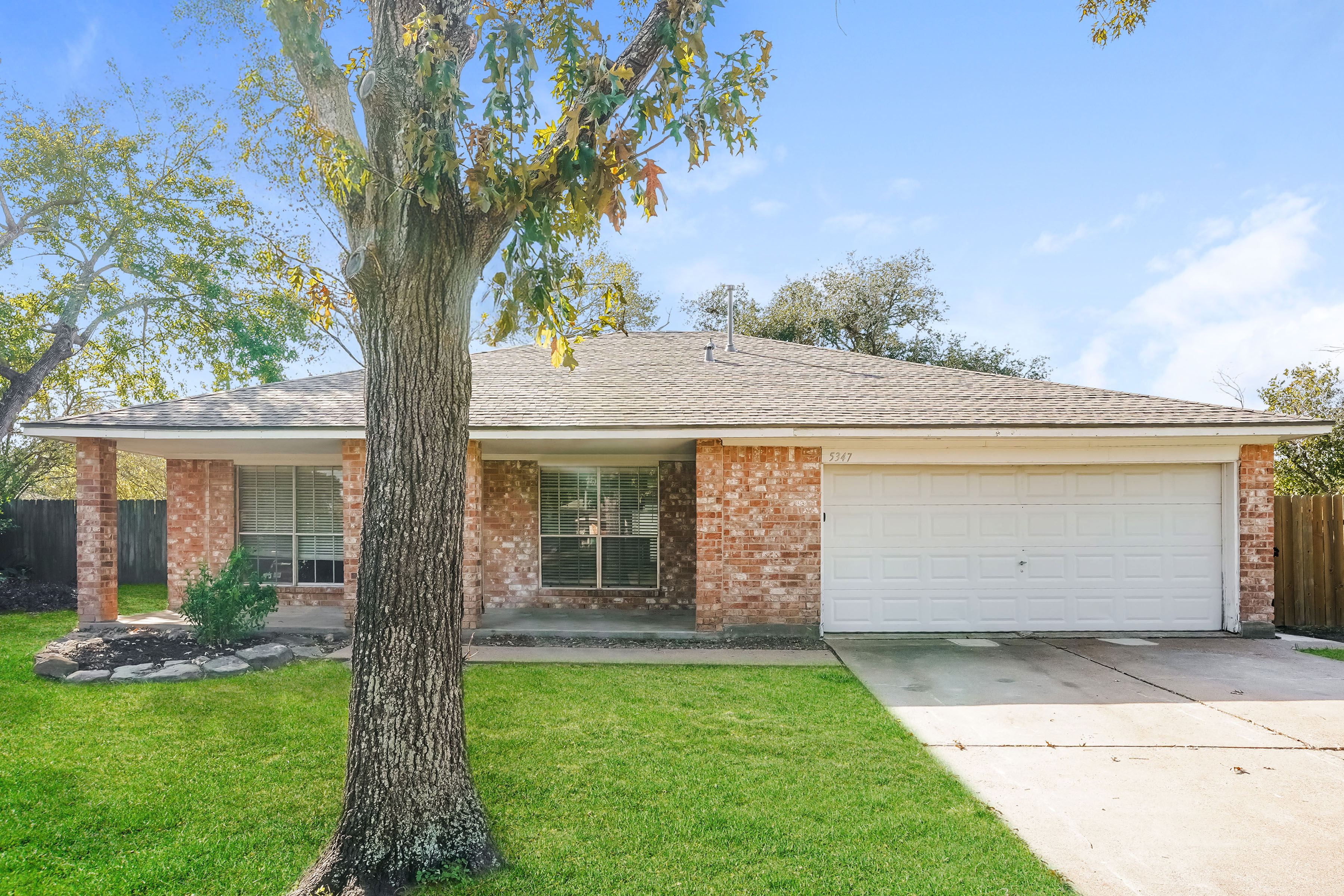 5347 Friar Tuck Drive Katy, TX 77493